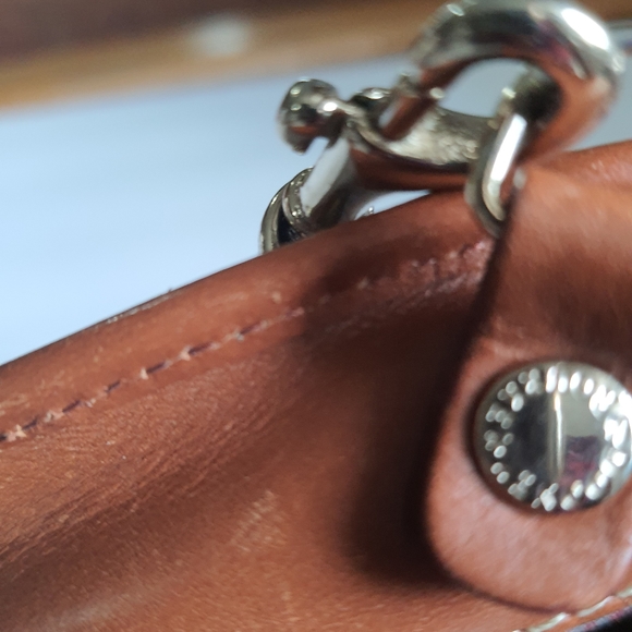 Dooney&Bourke Wristlet - Picture 4 of 5